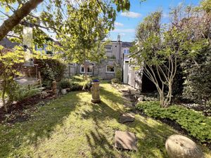 Photo 14- click for photo gallery